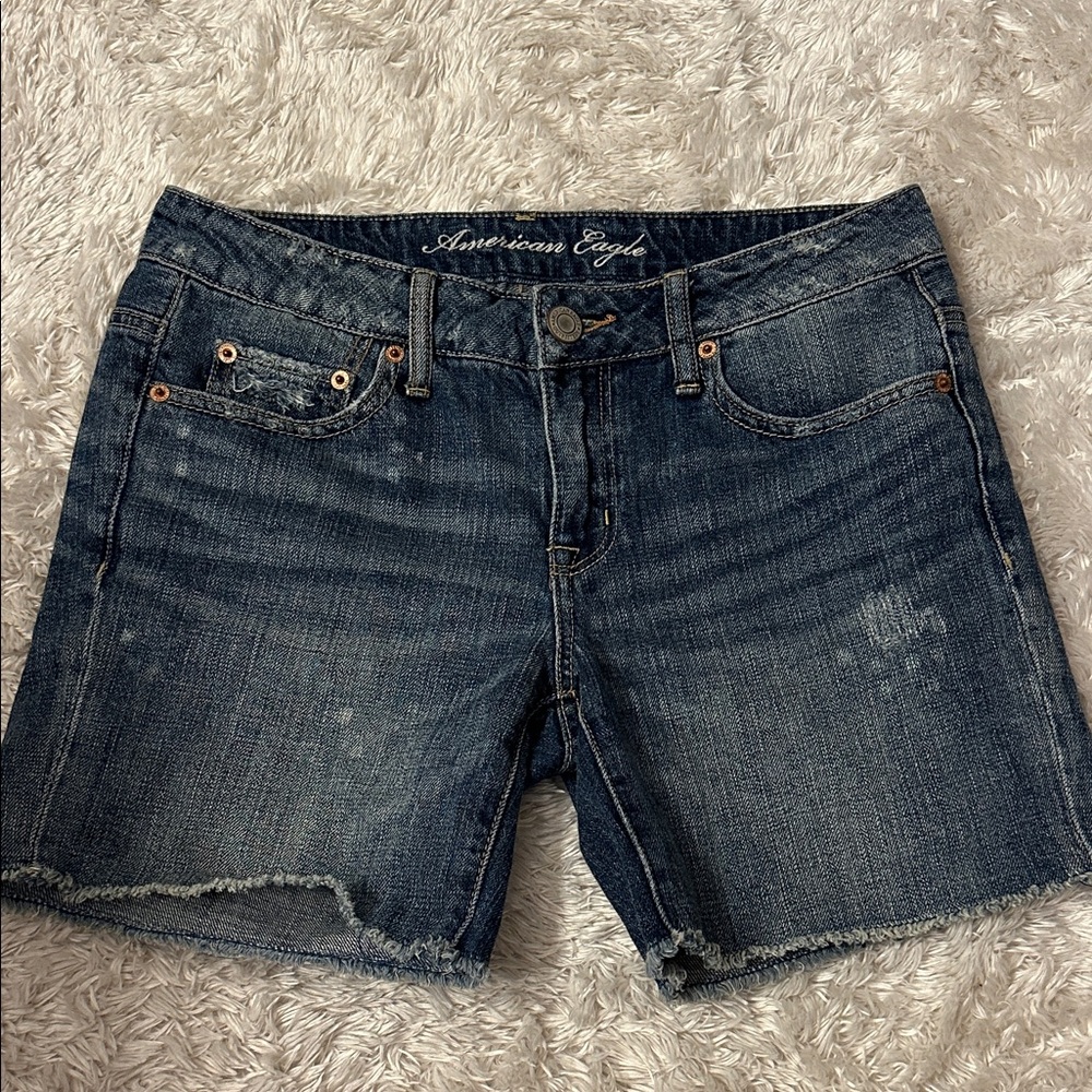 American Eagle cut off jeans, distressed size 2, 100% cotton